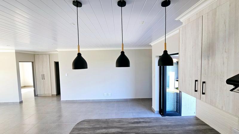 3 Bedroom Property for Sale in Dana Bay Western Cape